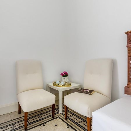 Bed and Breakfast Palazzo Montalbano Шиклі Екстер'єр фото