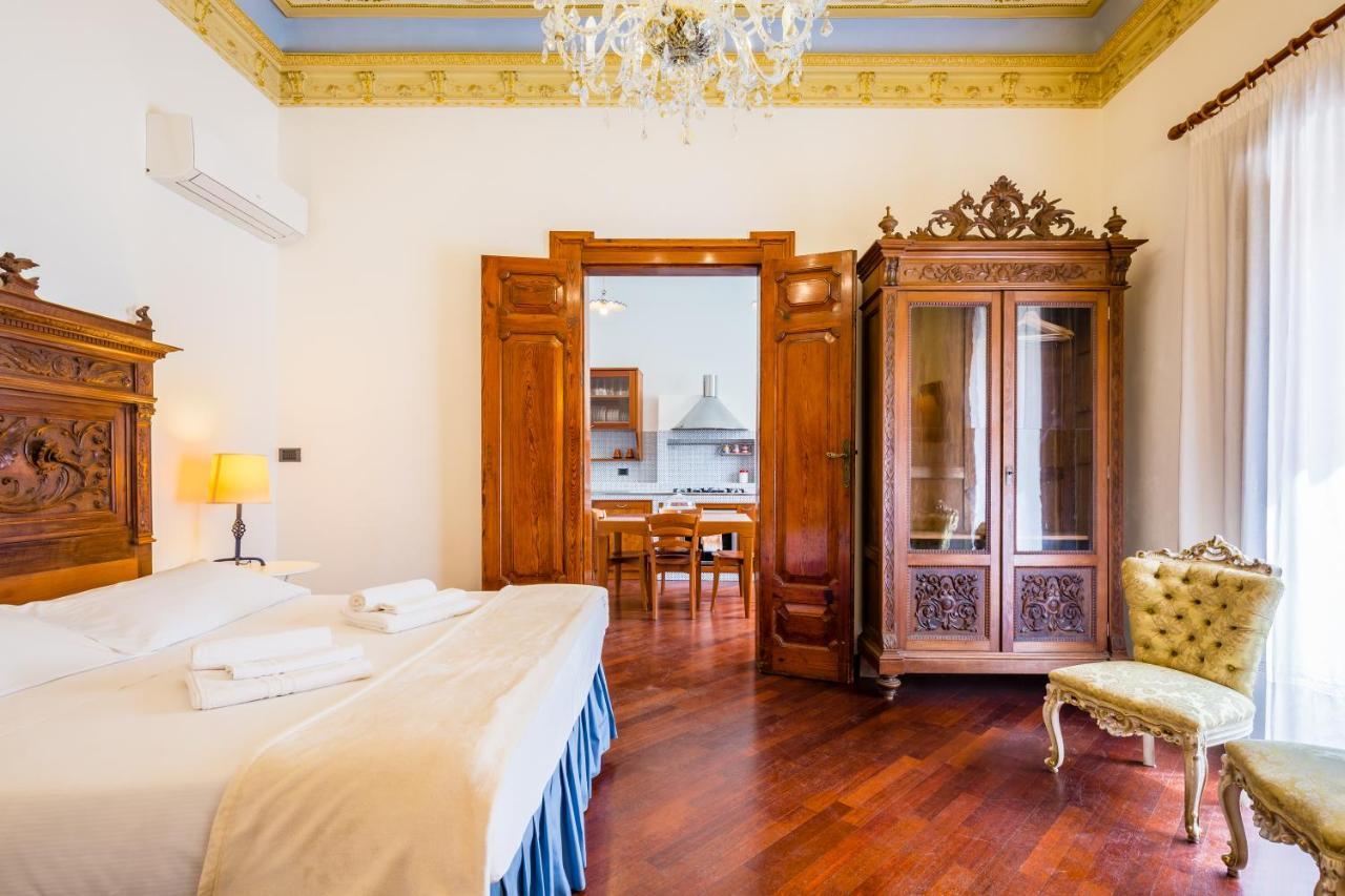 Bed and Breakfast Palazzo Montalbano Шиклі Екстер'єр фото